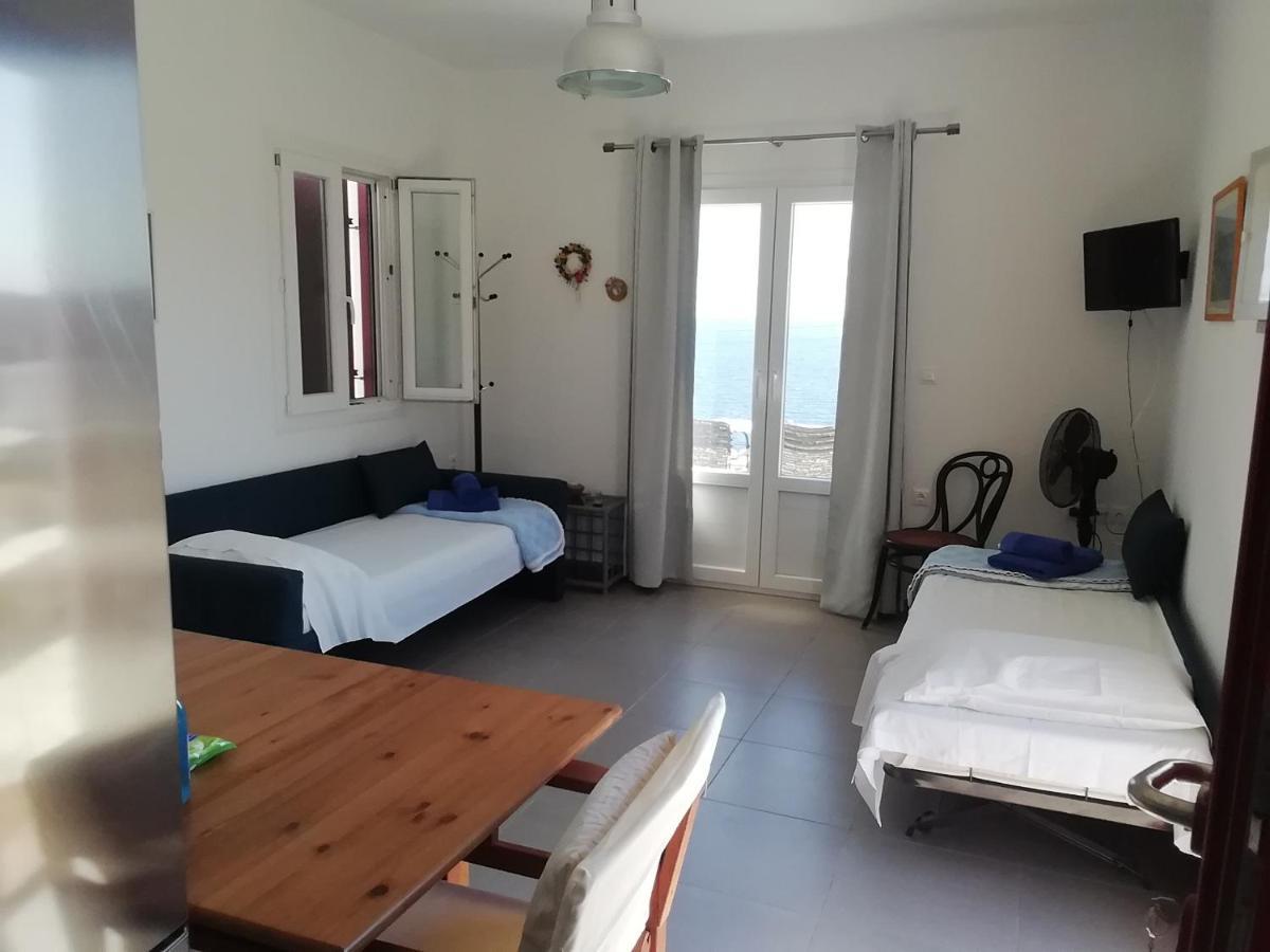 Kythnos - Loutra- House Villa Bagian luar foto